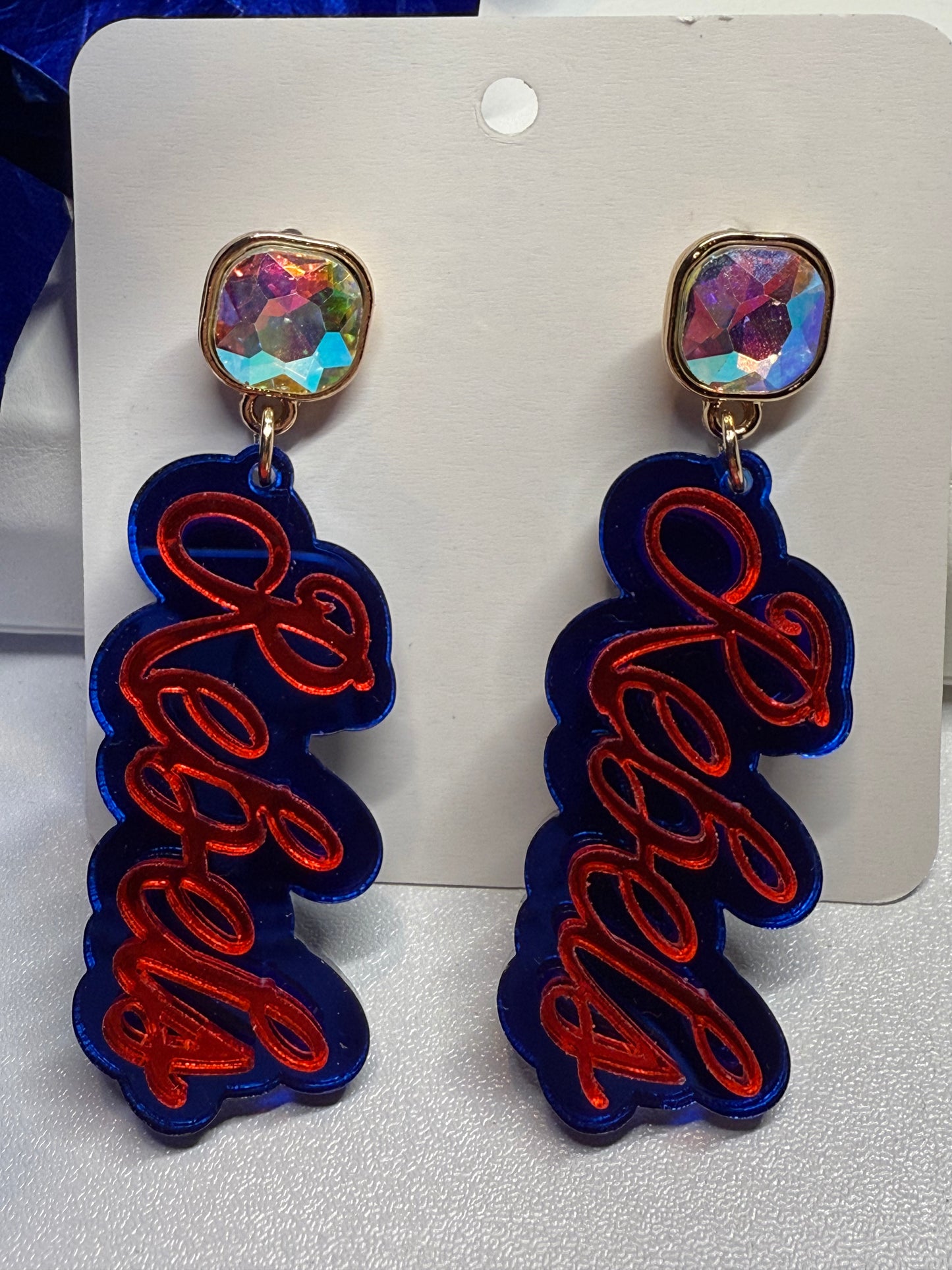 Double Acrylic Mascot - Thirty-One Boutique, LLC
