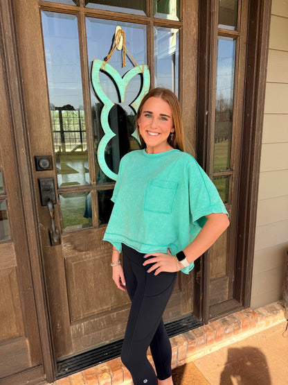 oversized cropped T-Shirt - Thirty-One Boutique, LLC