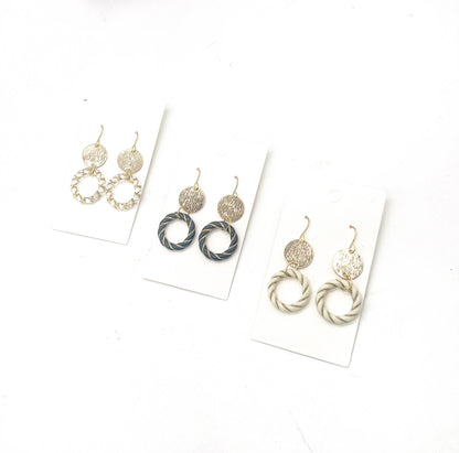 Gold Clear Twist Acrylic Double Disc Earrings - Thirty-One Boutique, LLC